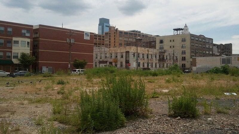 قفل و حبس بالای زمین در برخی استان ها| زور وزارت راه به تعاونی ها نمی رسد؟