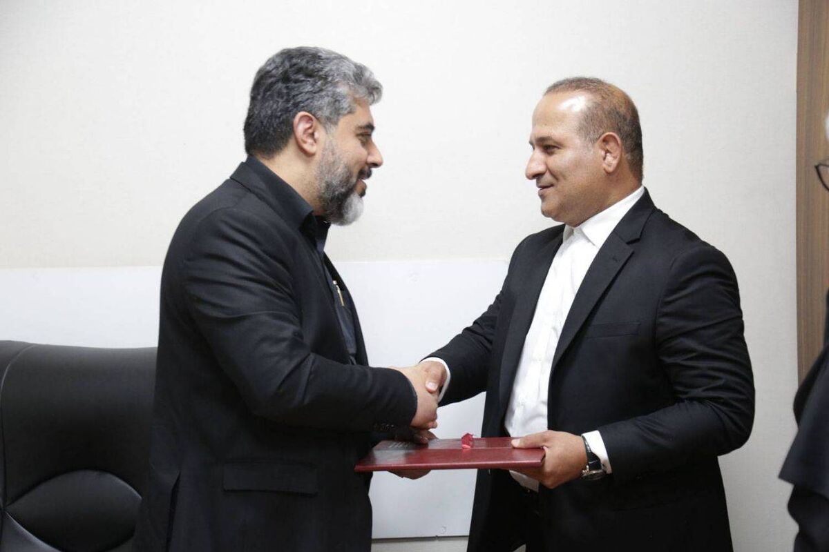 نگاه مثبت شهروندان به مجموعه فروشگاههای شهروند نتیجه تلاش و عملکرد کارکنان و مدیران این مجموعه است