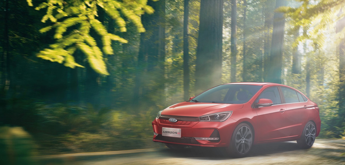 آریزو ۵ EV اولین خودرو برقی با پلاک ملی؛ مدیران خودرو در مسیر انرژیهای سبز