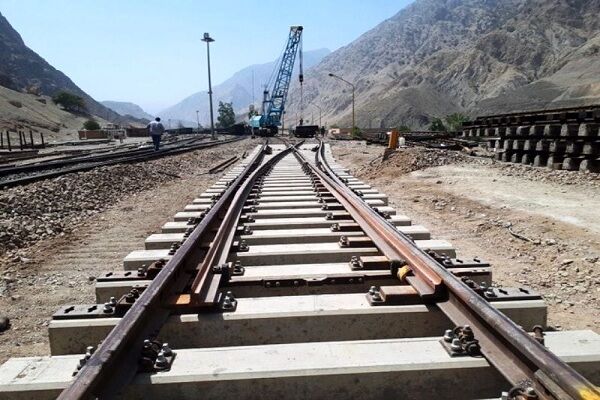 ۵۰۰ میلیارد تومان به راه آهن بوشهر شیراز تزریق می شود