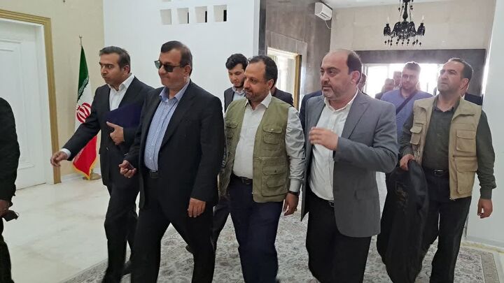 وزیر اقتصاد وارد بندرعباس شد وزیر اقتصاد وارد بندرعباس شد