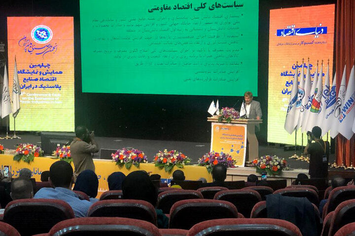 ایران توانایی تکمیل زنجیره ارزش پتروشیمی را دارد ایران توانایی تکمیل زنجیره ارزش پتروشیمی را دارد