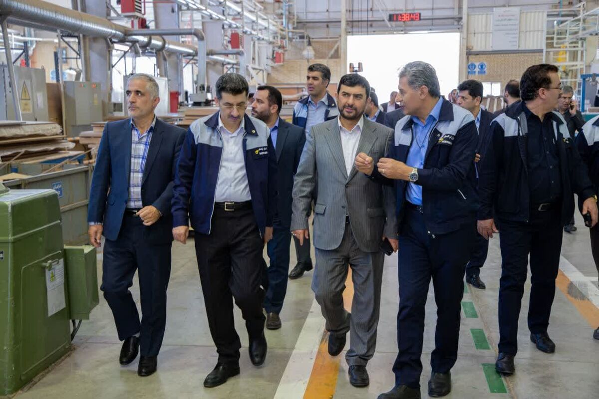 کارخانه سیملاکی اشراق وابسته به گروه صنعتی ایران ترانسفو افتتاح شد