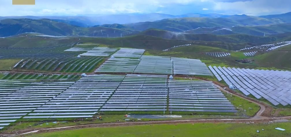 راه اندازی بزرگ‌ترین نیروگاه برق‌آبی‌-خورشیدی جهان