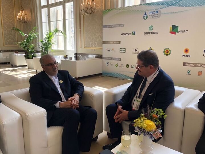 اوجی و دبیرکل جیئیسیاف تحولات بازار گاز را بررسی کردند اوجی و دبیرکل جیئیسیاف تحولات بازار گاز را بررسی کردند