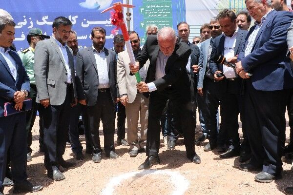 آغاز عملیات اجرایی پروژه آمادهسازی اراضی ۴۴۵ هکتاری طرح نهضت ملی مسکن پرند آغاز عملیات اجرایی پروژه آمادهسازی اراضی ۴۴۵ هکتاری طرح نهضت ملی مسکن پرند