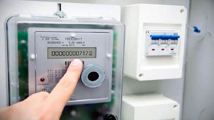 بررسی روند مصرف مشترکان برق با نصب کنتورهای هوشمند