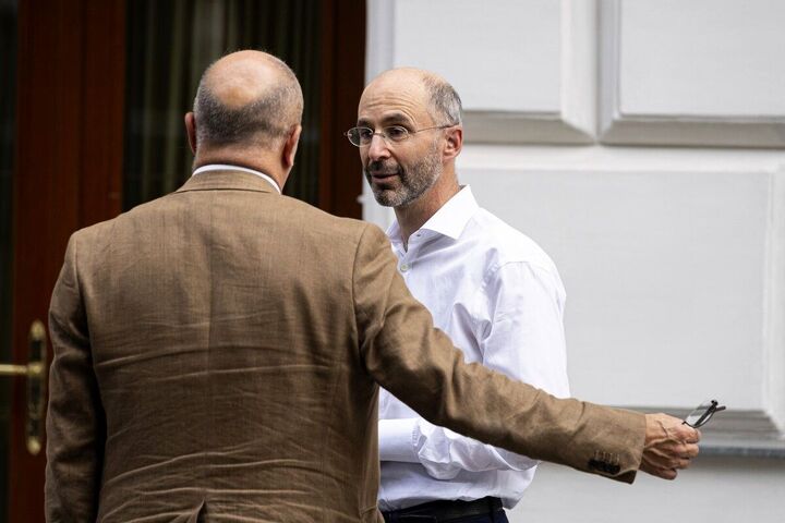 مجلس نمایندگان آمریکا خواستار کاهش دستمزد رابرت مالی شد مجلس نمایندگان آمریکا خواستار کاهش دستمزد رابرت مالی شد