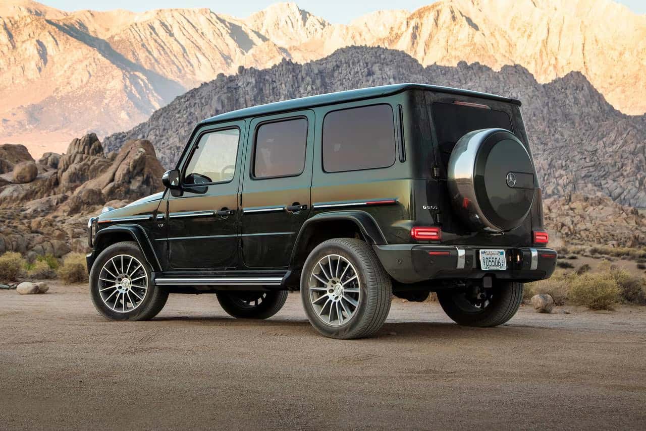 بررسی و قیمت ماشین بنز جی کلاس ۲۰۲۳