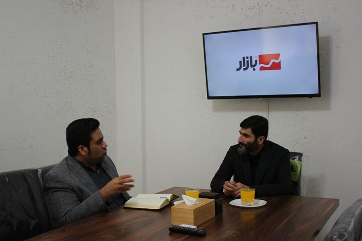 بازدید مدیرکل گمرک آبادان از دفتر رسانه بازار