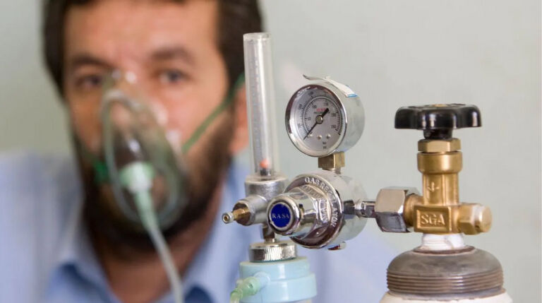 کپسول های اکسیژن ایرانی با توجیه خطرسازی پر نمی شوند| انفجار سیلندر در کارخانه شایعه یا واقعیت!