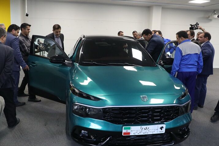 صنعت خودرو گرفتار قیمت گذاری دستوری است صنعت خودرو گرفتار قیمت گذاری دستوری است