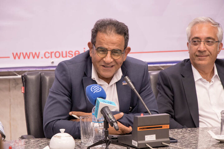 وزیر صمت به نمایشگاه قطعات خودرو تهران نیامد| صنعت خودرو با آزادسازی قیمت از دولت ارز نمی خواهد