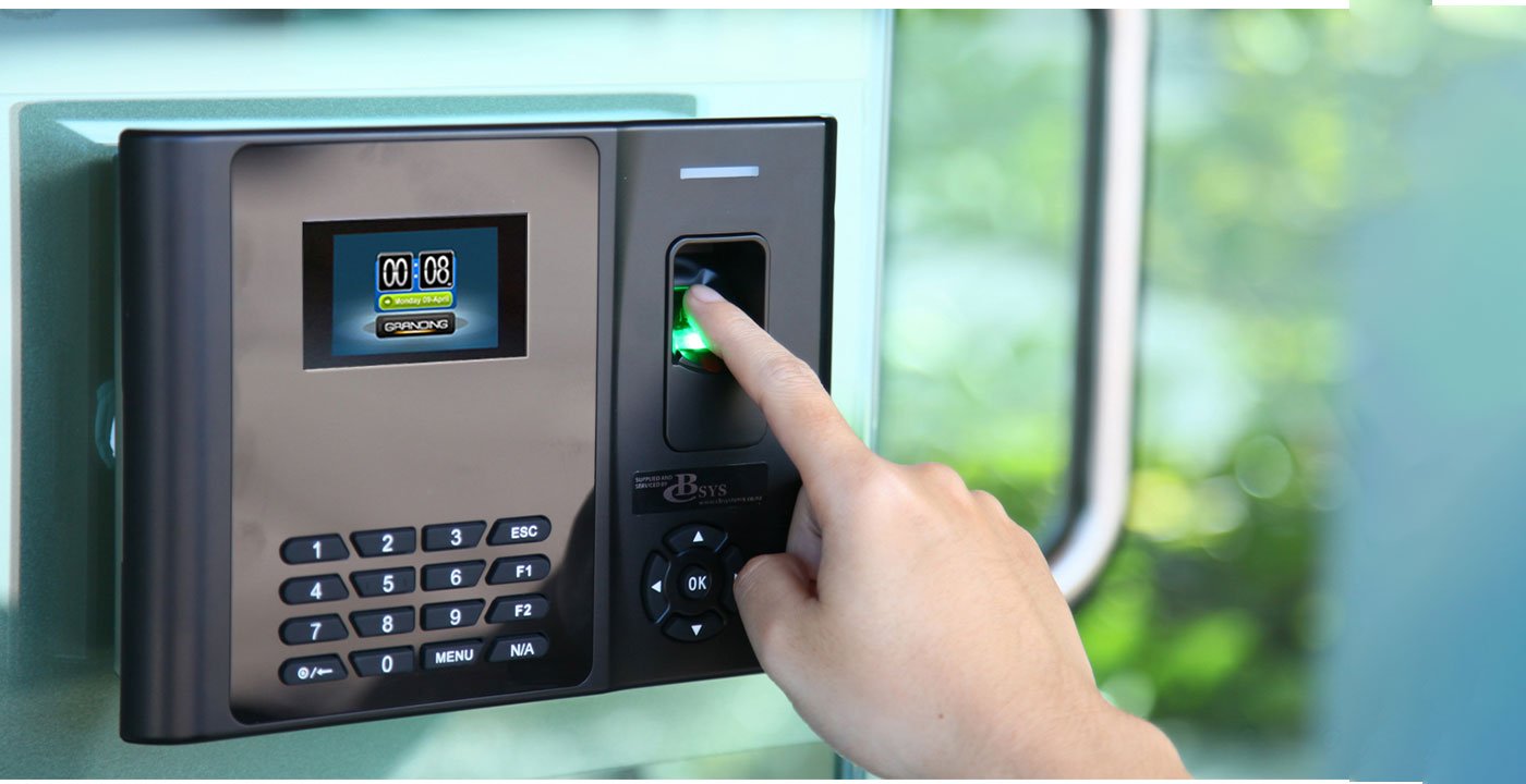 کار نکردن حسگر اثر انگشت دستگاه حضور و غیاب و علت خرابی