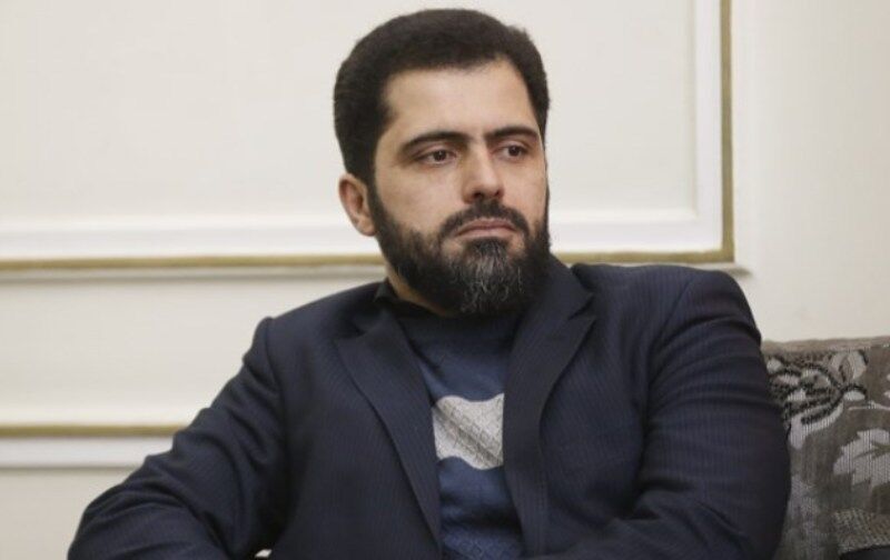 قرار نیست تا ۱۰ سال آینده قیمت بنزین ثابت بماند