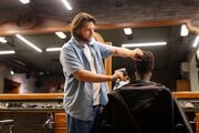 آموزش آرایشگری مردانه با شفیع رسالت