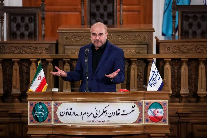 تعاون باید نماد سازماندهی مردم در عرصه اقتصاد باشد تعاون باید نماد سازماندهی مردم در عرصه اقتصاد باشد