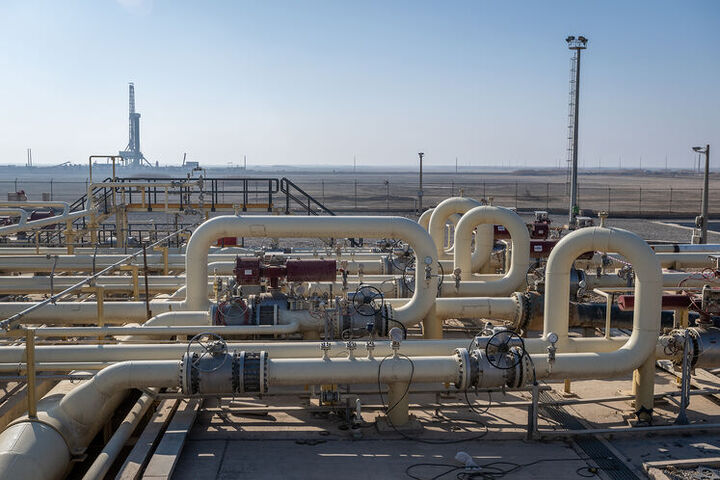 واحد تفکیک گاز از نفت میدان مشترک آزادگان جنوبی به بهره‌برداری می‌رسد
