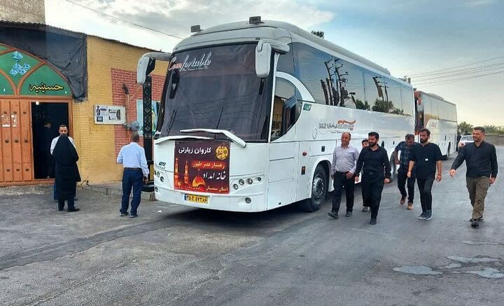 دومین کاروان رهسپاران استان سمنان به کربلا اعزام شد دومین کاروان رهسپاران استان سمنان به کربلا اعزام شد