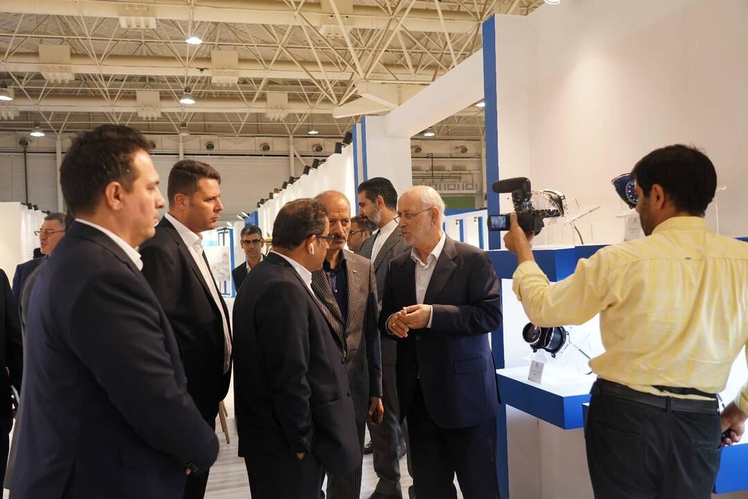 نقش تعیین کننده تولیدات کروز در بهبود کیفیت خودروسازی| اتکای کروز به نخبگان داخلی است