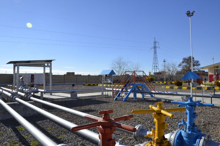 صرفهجویی۱.۳میلیارد لیتری نفت گاز با شبکه خطوط لوله| آورده ای به میزان تردد ۴ میلیون تانکر نفتکش صرفهجویی۱.۳میلیارد لیتری نفت گاز با شبکه خطوط لوله| آورده ای به میزان تردد ۴ میلیون تانکر نفتکش