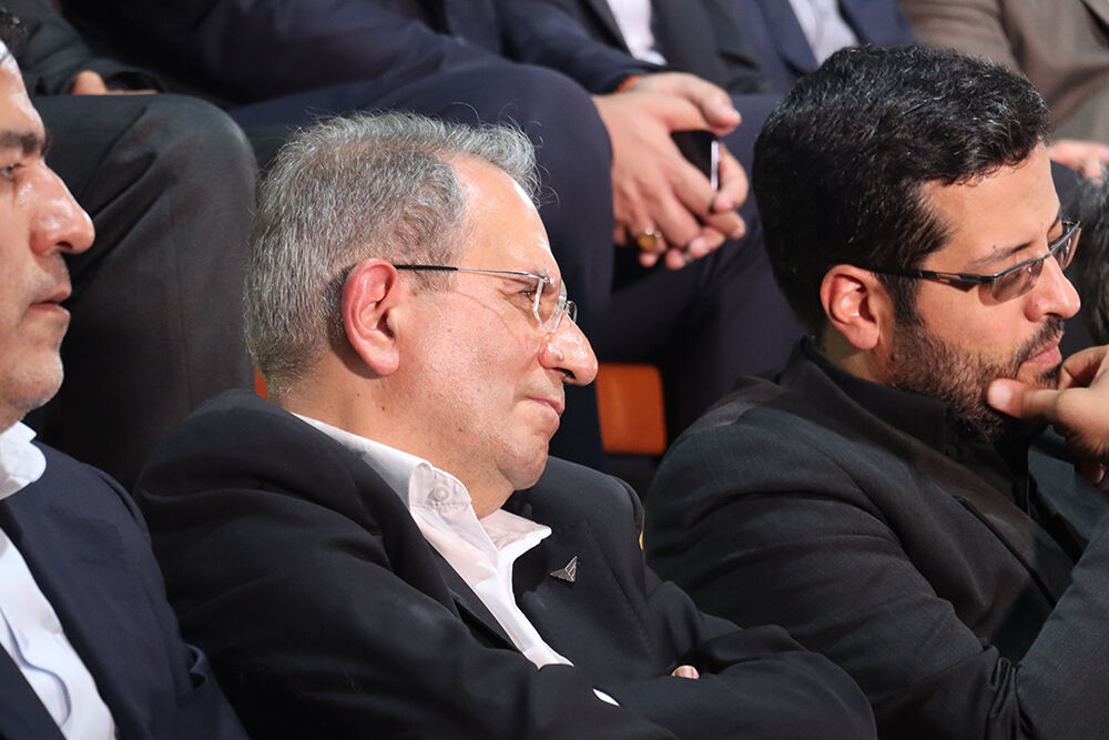 تاکسی های برقی از سایپا و بهمن می آیند| عرضه موتوسیکلت برقی با طراحی ایرانی تا پایان سال