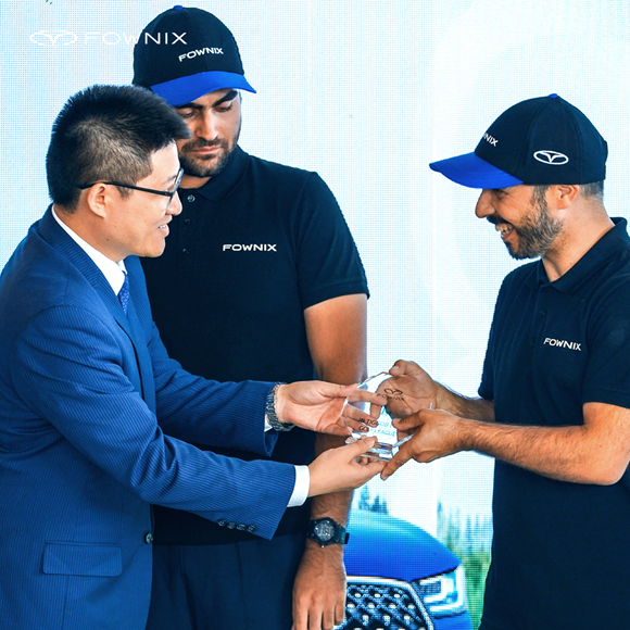 تابستان پرانرژی: جشنواره اختصاصی گلف مشتریان فونیکس برگزار شد