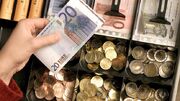 قدرت یورو در حال تضعیف بیشتر است| احتمال توقف سیاست افزایش نرخ بهره در اروپا