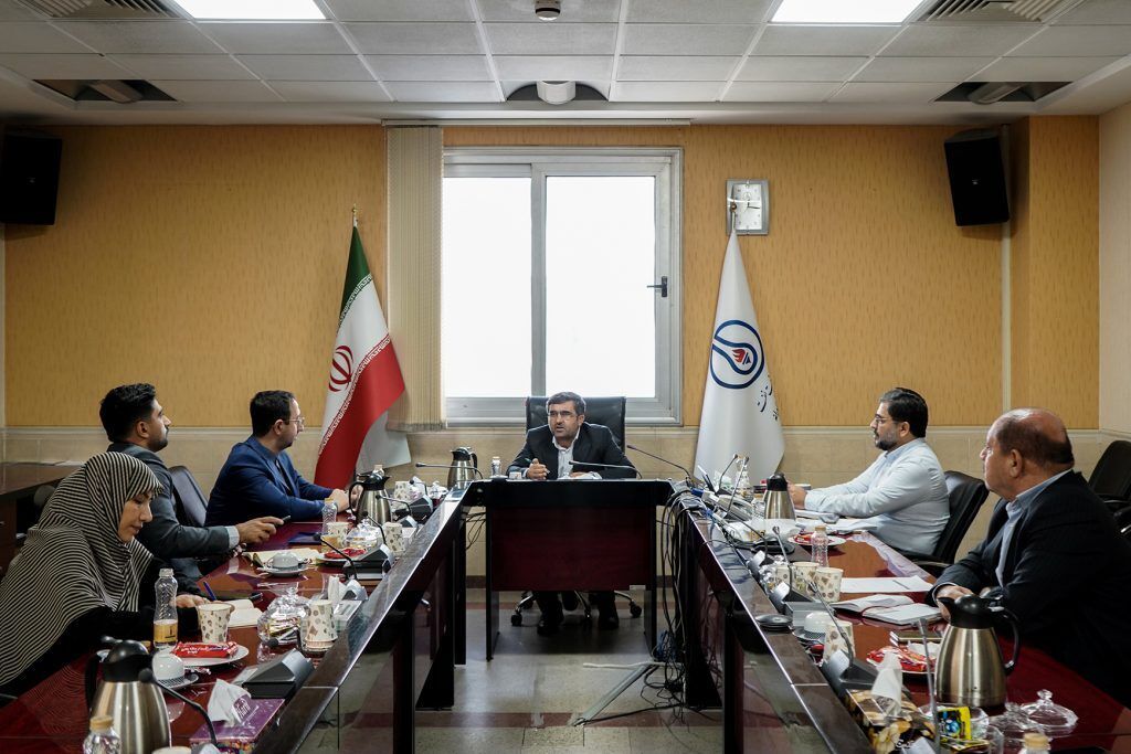 نشست پژوهشگاه صنعت نفت با مرکز تعاملات بین‌المللی علم و فناوری برگزار شد