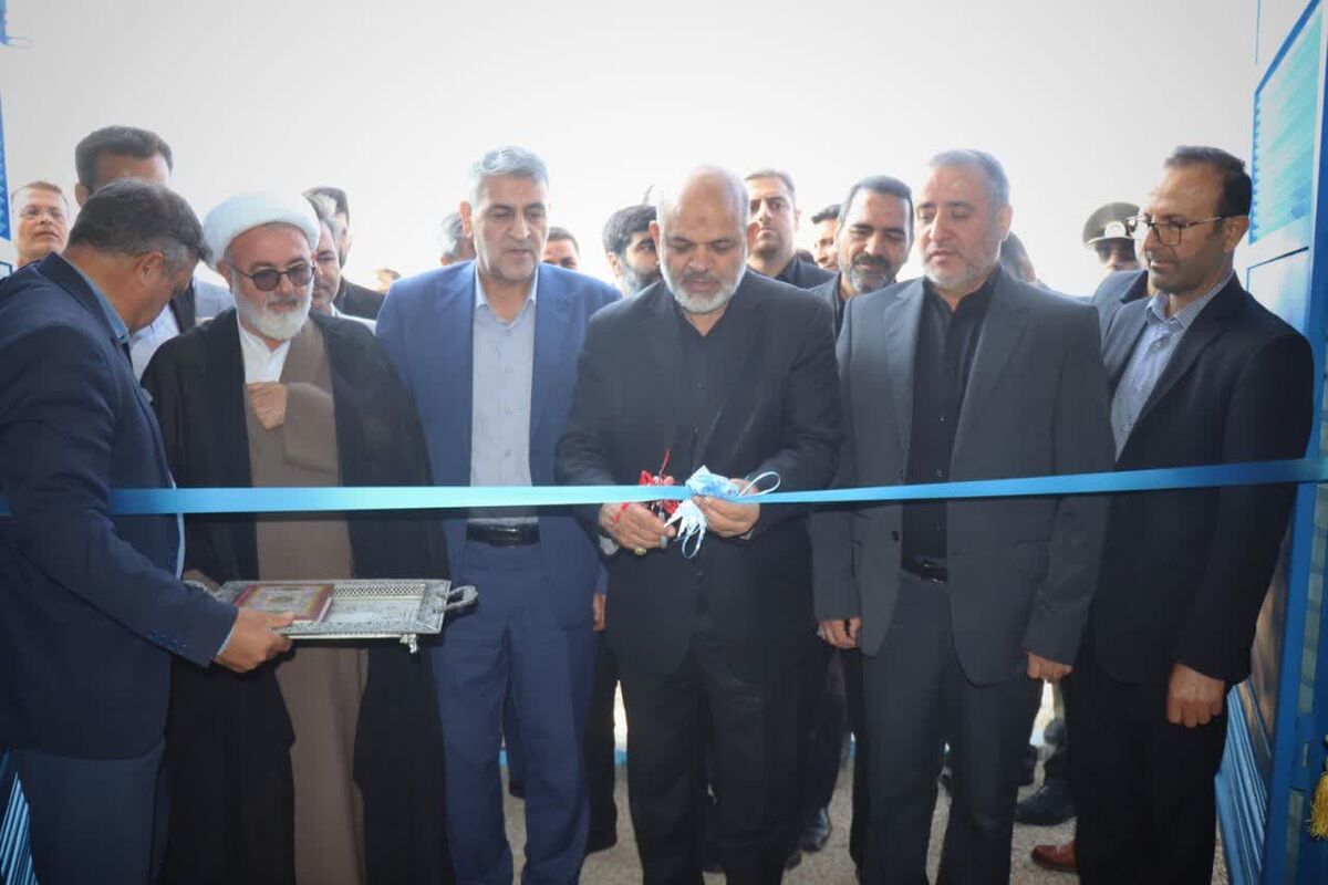 «انرژی خورشیدی و آب» ارکان تحقق شعار سال| جذب سرمایه گذار با اعتماد افزایی میسر است