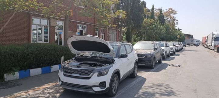 نخستین محموله خودروهای وارداتی کیا ترخیص شد| سلتوس و سونت در راه بازار نخستین محموله خودروهای وارداتی کیا ترخیص شد| سلتوس و سونت در راه بازار