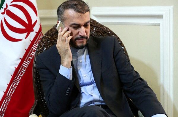 امیرعبداللهیان از خدمات ارائه شده به زوار اربعین کسب اطلاع کرد امیرعبداللهیان از خدمات ارائه شده به زوار اربعین کسب اطلاع کرد