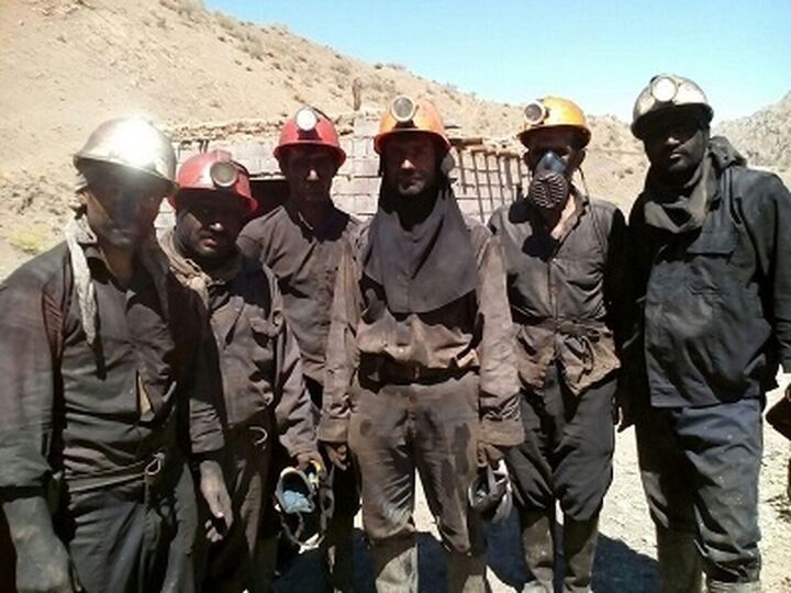 حادثه در معدن طزره دامغان | ۶ کارگر محبوس شدند