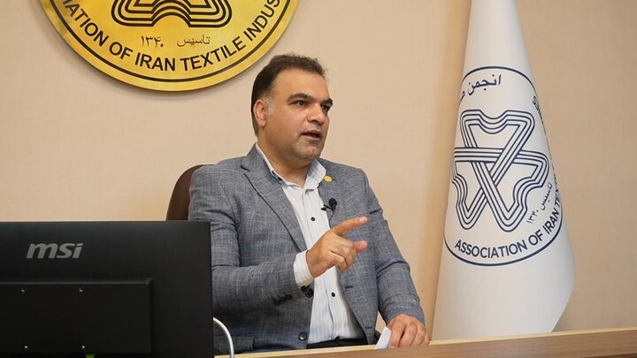 سالانه حدود ۳۴۰ تا ۴۰۰ میلیون دلار سرمایه گذاری در حوزه نساجی صورت می گیرد سالانه حدود ۳۴۰ تا ۴۰۰ میلیون دلار سرمایه گذاری در حوزه نساجی صورت می گیرد