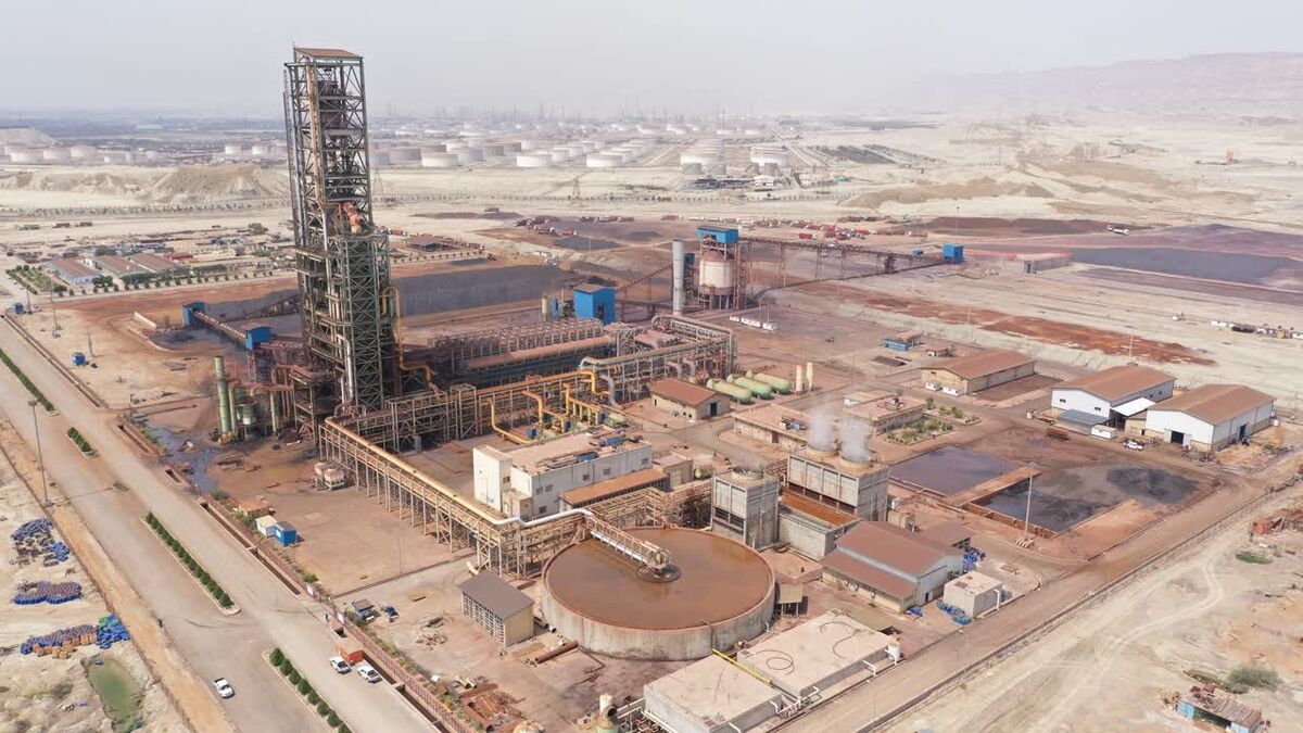 حال فولادی ها خوب نیست | زیان دهی در پی موانع برون سپاری