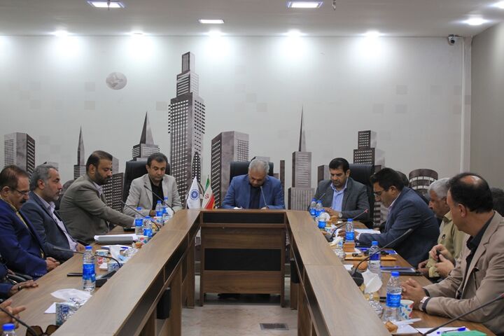 تشکیل کارگروه اشتغال با محوریت اتاق بازرگانی آبادان| توسعه اقتصاد در گروی آموزش است