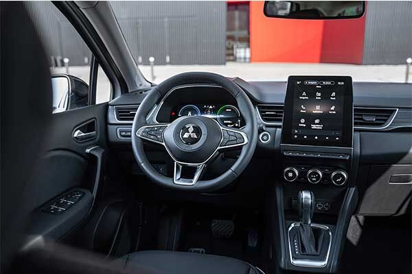 دو محصول رنو-میتسوبیشی مناسب واردات به کشور| تنوع بازار خودرو با محصولات غیرچینی است دو محصول رنو-میتسوبیشی مناسب واردات به کشور| تنوع بازار خودرو با محصولات غیرچینی است