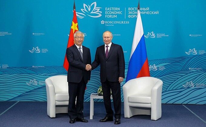 حجم تجارت چین و روسیه از ۲۰۰ میلیارد دلار فراتر می رود