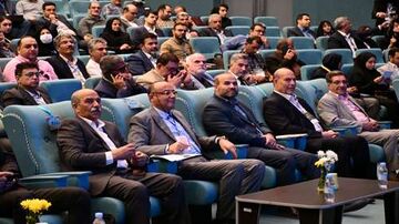 معادن زئولیت بِرند سمنان است | «فرآوری و ارزش افزوده» خلاء تولیدات معدنی ایران