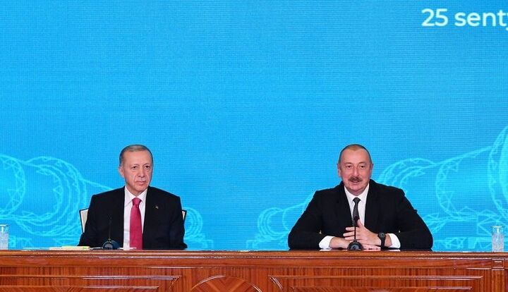 قرارداد خط لوله گاز بین جمهوری آذربایجان و ترکیه امضا شد