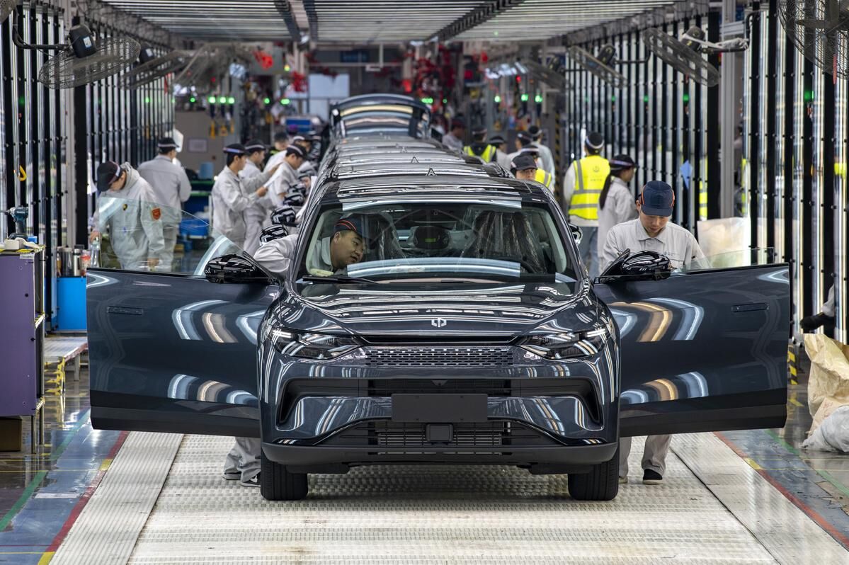 استراتژی صنعت خودرو را نمی توان مستقل از دنیا تعریف کرد|نگاهی به راهبردهای کربن زدایی حمل ونقل دنیا