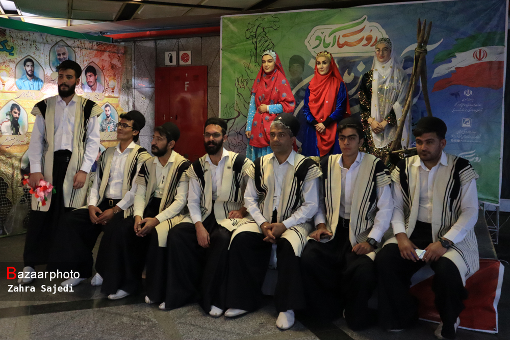 اجرای گروه های آئینی روستا ها در ایستگاه های مترو تهران؛ بختیاری