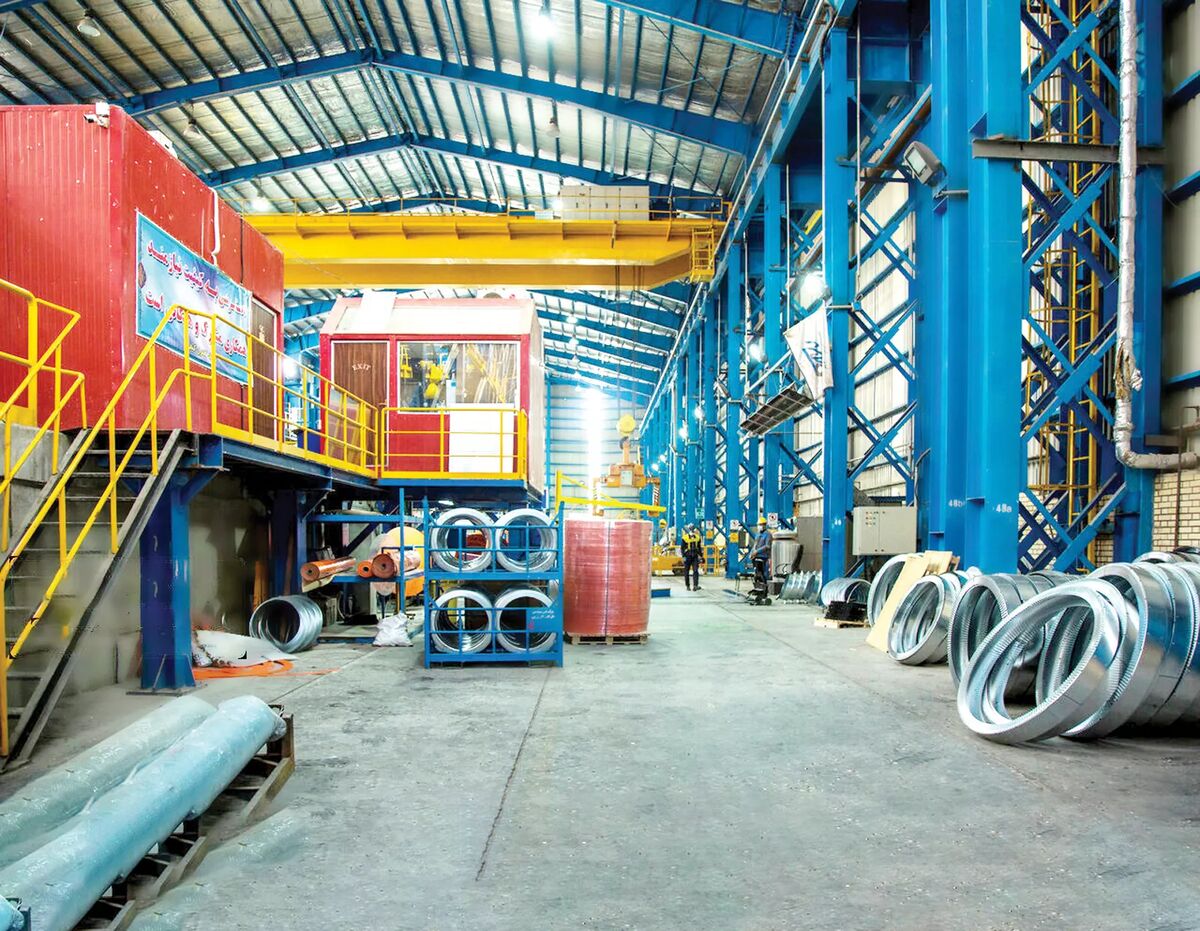 بازار خاموشی صنایع اصفهان همچنان روشن است| تصمیمات غلط مسئولان و مشکلات صنعتگران