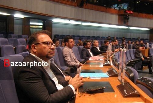 تورم، پول سالاری و تحریم عوامل کاهش تولید و صادرات| کمبود انرژی نیز خودنمایی می کند تورم، پول سالاری و تحریم عوامل کاهش تولید و صادرات| کمبود انرژی نیز خودنمایی می کند