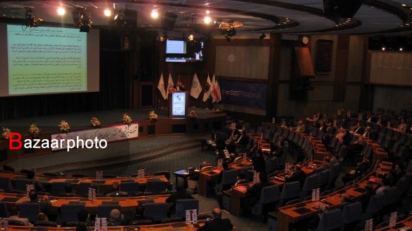 همایش تجلیل از رهبران برتر در حوزه شعار سال