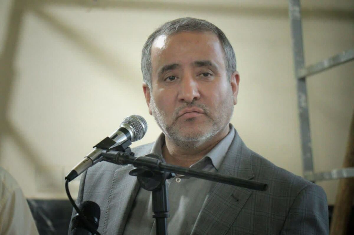 «بیارجمند» روی خط توسعه | کلنگ زنی پروژه مسکونی و افتتاح اینترنت پهن باند