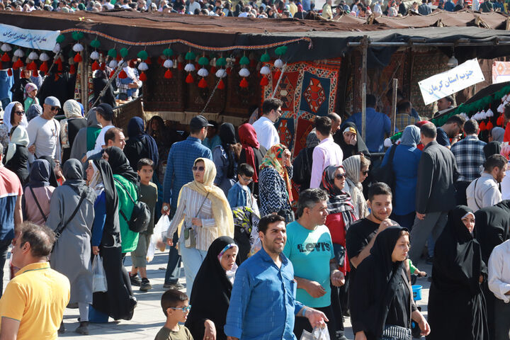 مشکلات عشایر دامدار دشت مغان؛ سود اصلی تولید دامدار را دلال می برد مشکلات عشایر دامدار دشت مغان؛ سود اصلی تولید دامدار را دلال می برد