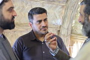 بازدید جواد فروغی قهرمان المپیک از غرفه های عشایر و روستا ها در مصلی
