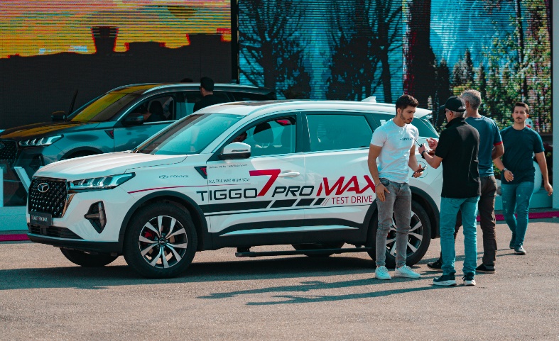 میعادگاهی برای زیبایی، قدرت و تکنولوژی