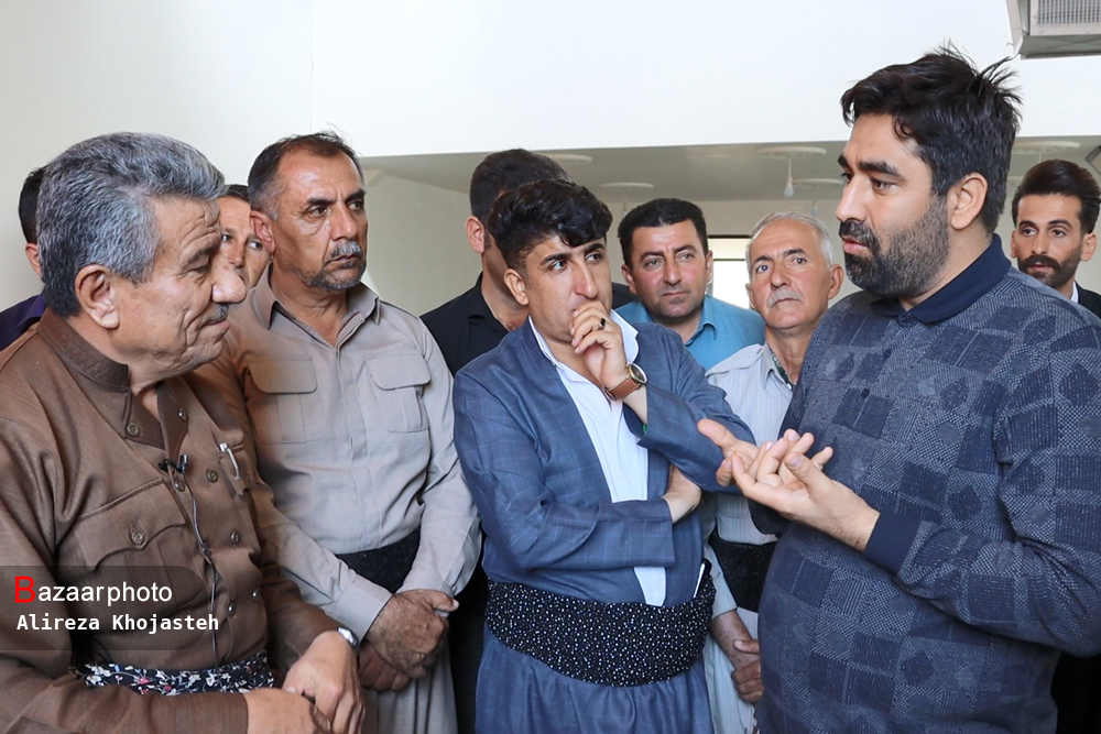 شماری از کولبران به مزارع کشاورزی برگشتند؛ حفظ امنیت مناطق مرزی در گرو اشتغال و حمایت از مرزنشینان